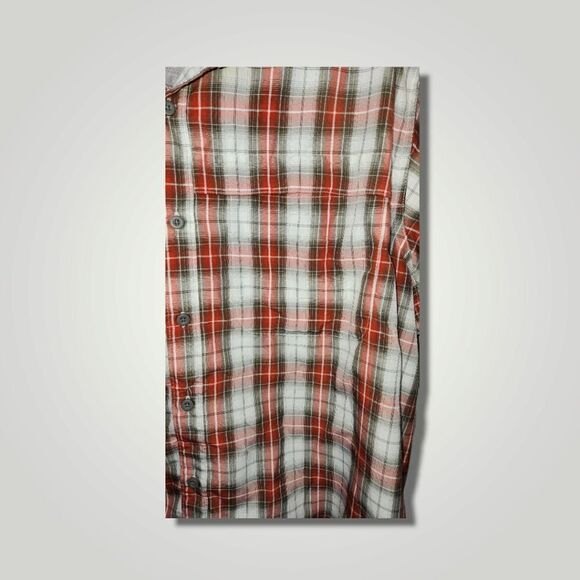 Wrangler Short Sleeve Shirt Mens XL Red White Plaid Button Up Shirt - Picture 6 of 8